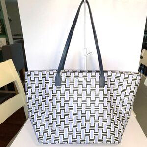 Beautiful Kate Spade tote bag; EUC Margaretta Tote